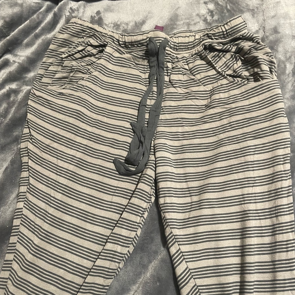 Worn twice. Good condition.